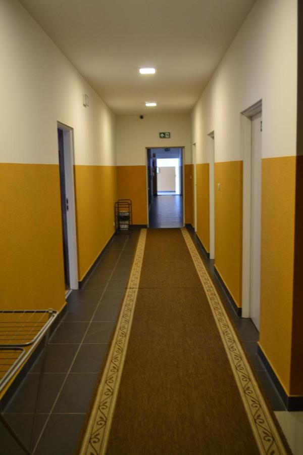 Hotel Cen Wydminy Esterno foto